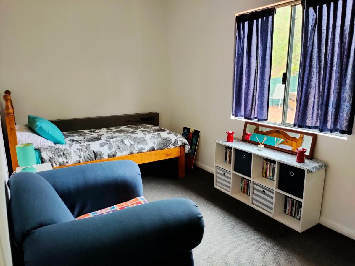 Warren Retreat - Cozy And Tranquil 2 Brm *